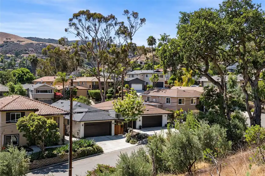 Reemplazo de techo en Carbon Canyon, Brea, CA 92823
